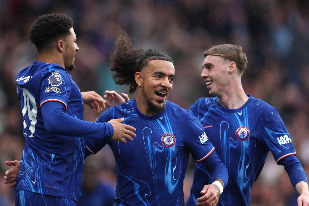 他不仅在进 他不仅在进